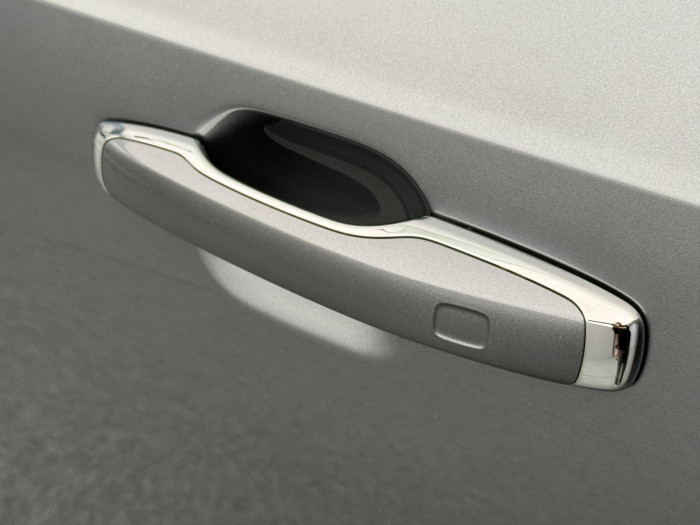 Volvo XC90 D5 AWD INSCRIPTION AUT CZ 2.0 d