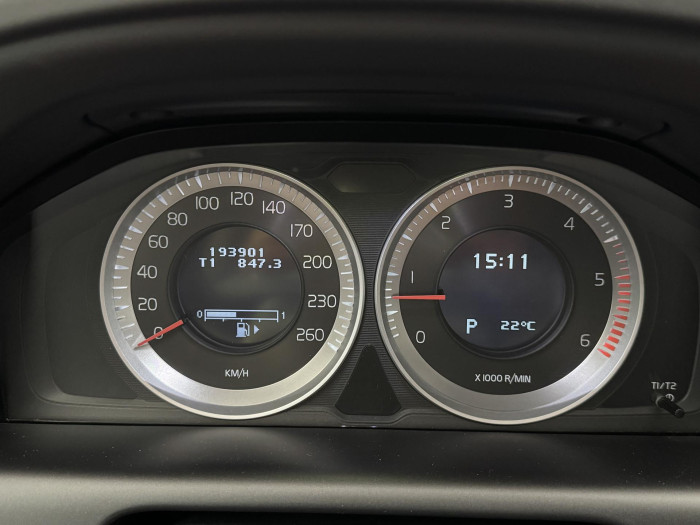Volvo XC60 D5 AWD SUMMUM 2.4 d Summum