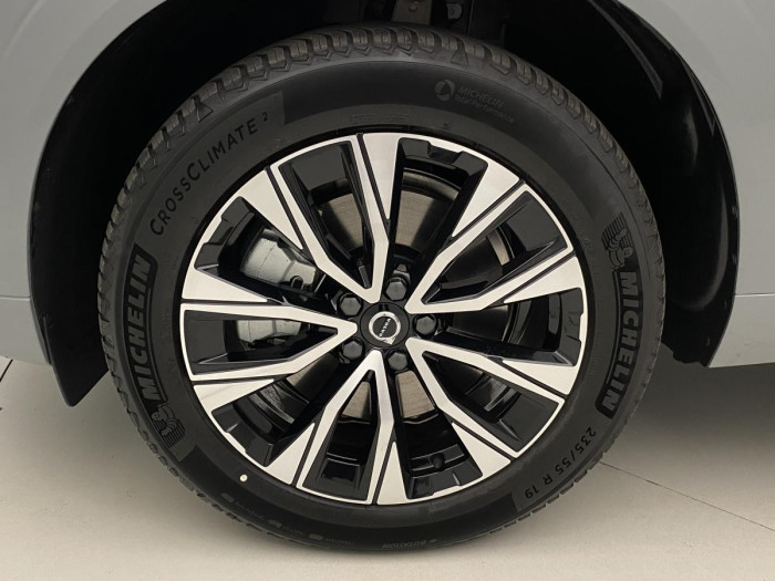 Volvo XC60 B4 AWD AUT DARK PLUS 2.0 Plus