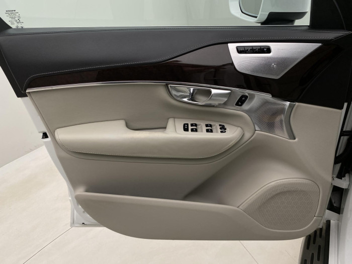 Volvo XC90 T8 AWD INSCRIPTION POLESTAR 7m