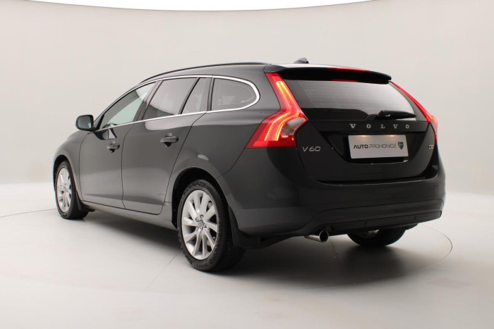 Volvo V60 D2 MOMENTUM NAVIGACE REZERVACE 1.6 d Momentum