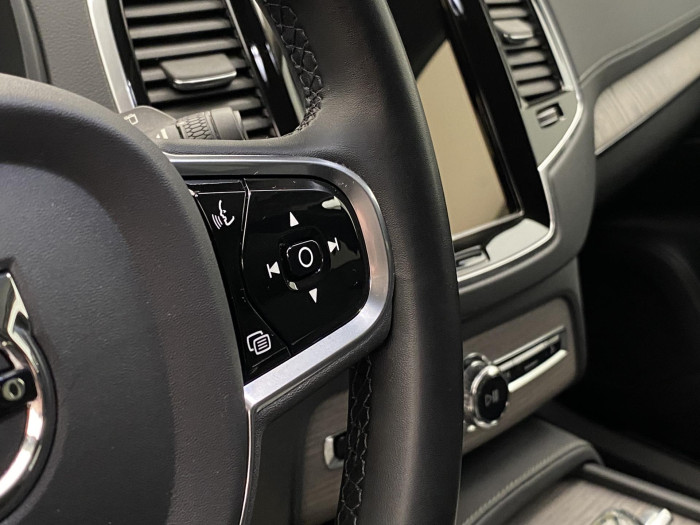 Volvo XC90 B5 AWD PLUS DARK AUT CZ 7míst