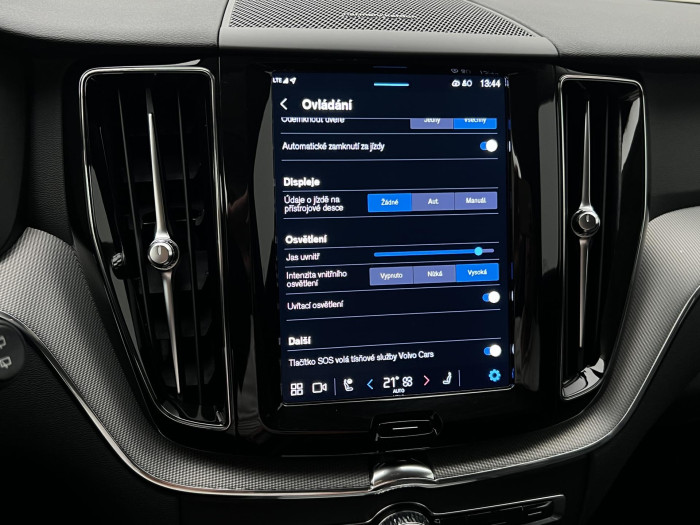 Volvo XC60 B4 AWD PLUS DARK AUT 1.maj.