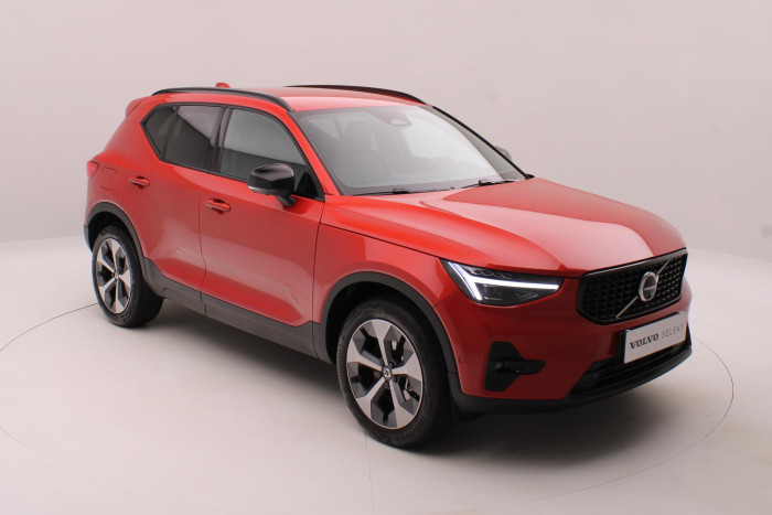 Volvo XC40 B3 DARK PLUS AUT CZ 1.maj