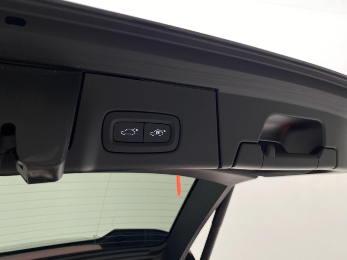 Volvo V90 CC B5 AWD BRIGHT ULTIMATE CZ 2.0 CC CC