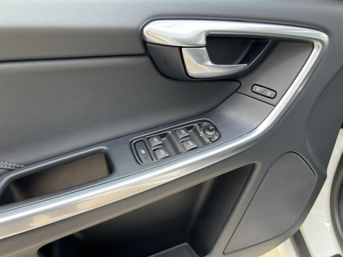 Volvo XC60 D4 MOMENTUM Aut 2.0 d Momentum
