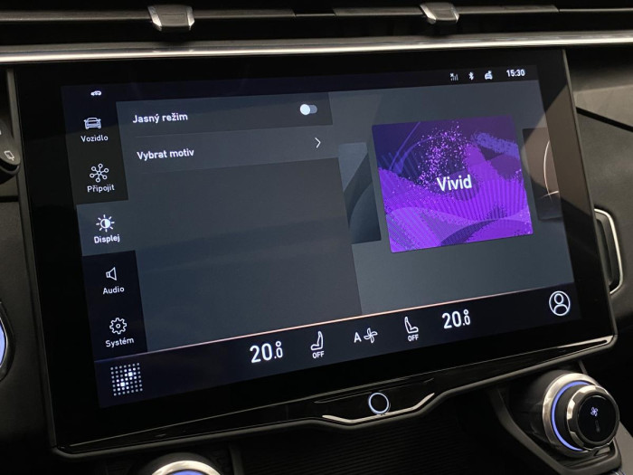 Lynk & Co 01 PHEV DCT AUT 1.maj