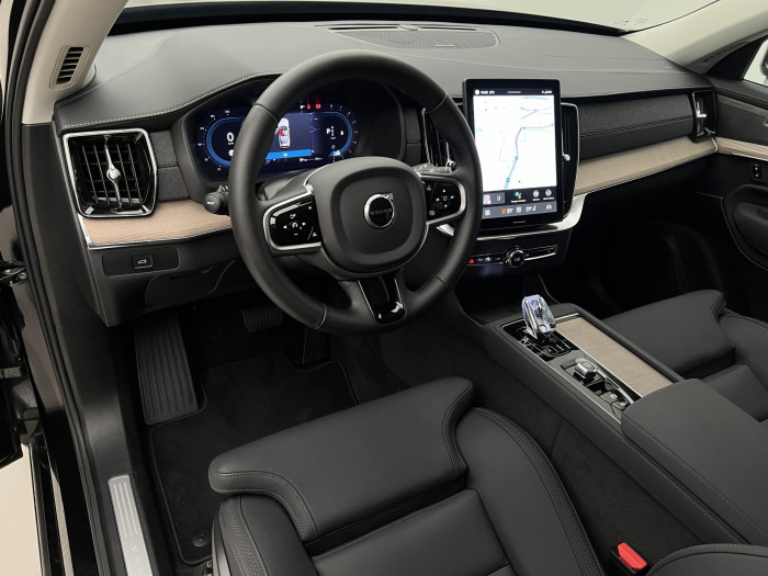 Volvo XC90 B5 AWD PLUS BRIGHT 7MÍST CZ