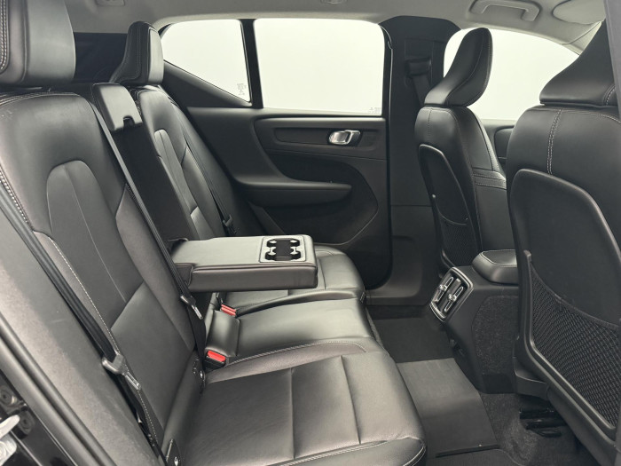 Volvo XC40 D4 AWD MOMENTUM AUT 2.0 d Momentum