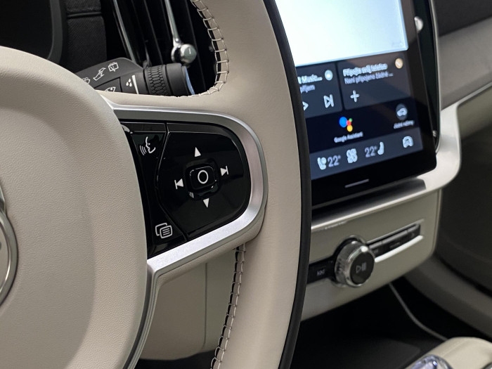 Volvo XC90 T8 AWD RECHARGE BRIGHT PLUS 7m