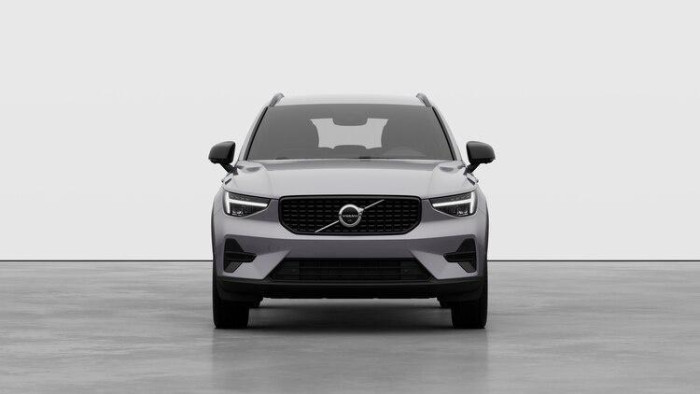 Volvo XC40 B3 DARK PLUS AUT