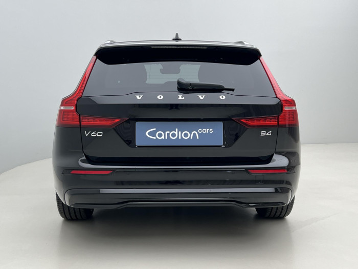 Volvo V60 B4 DARK ULTRA AUT