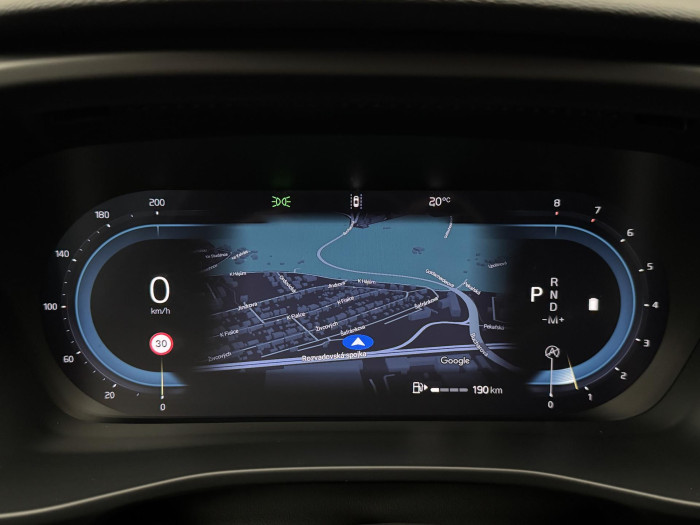 Volvo XC40 B3 DARK ULTRA CZ 1.maj