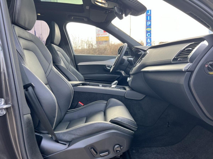Volvo XC90 B5 AWD ULTIMATE DARK Aut 1.maj