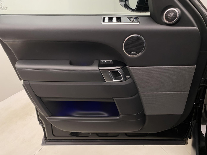 Land Rover Range Rover Sport 3.0 SDV6 REZERVACE