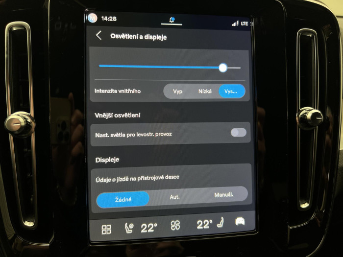 Volvo XC40 B4 DARK ULTRA AUT