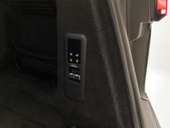 Land Rover Range Rover Sport P550e AUTOBIGRAPHY AWD