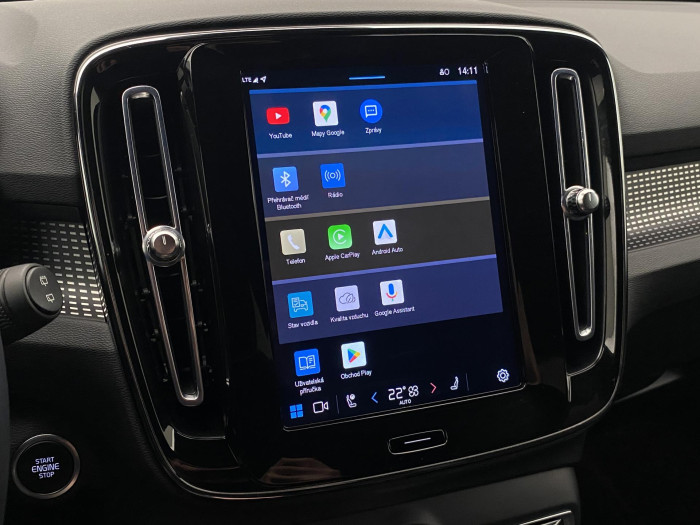 Volvo XC40 B4 AWD BRIGHT PLUS AUT CZ