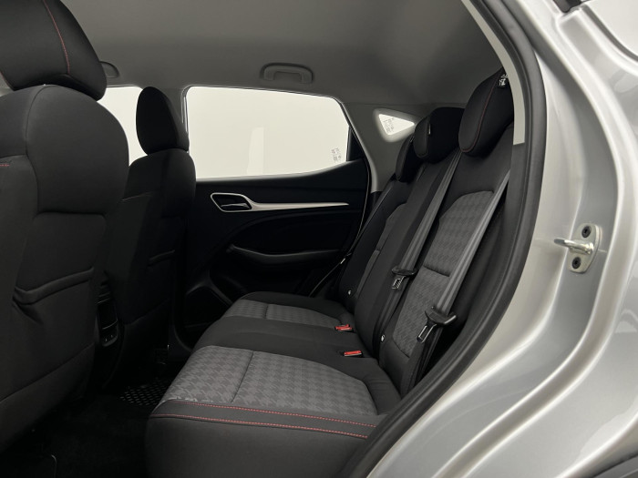 MG ZS 1.5 ESSENTIAL CZ