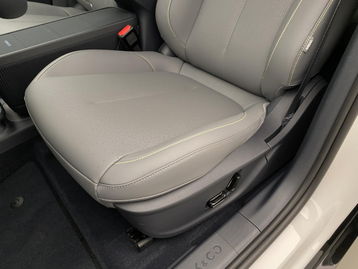 Lynk & Co 02 MORE EV