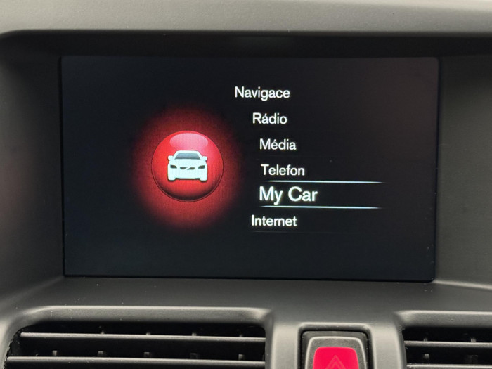 Volvo XC60 D4 AWD CLASSIC 2.4 d Classic Classic