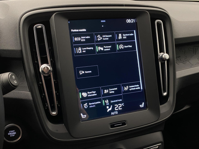 Volvo XC40 T2 MOMENTUM AUT CZ 1.5 Momentum