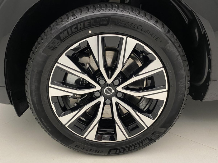 Volvo XC60 B4 AWD AUT DARK PLUS 2.0 Plus