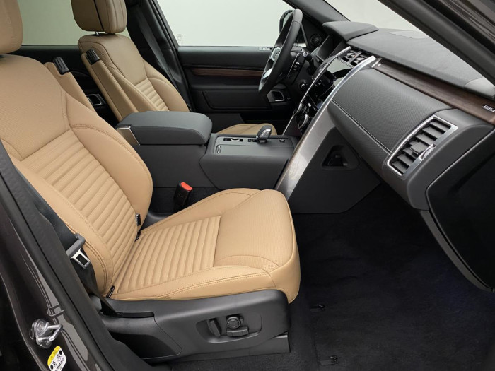 Land Rover Discovery D300 DYNAMIC HSE REZERVACE 3.0 d Dynamic