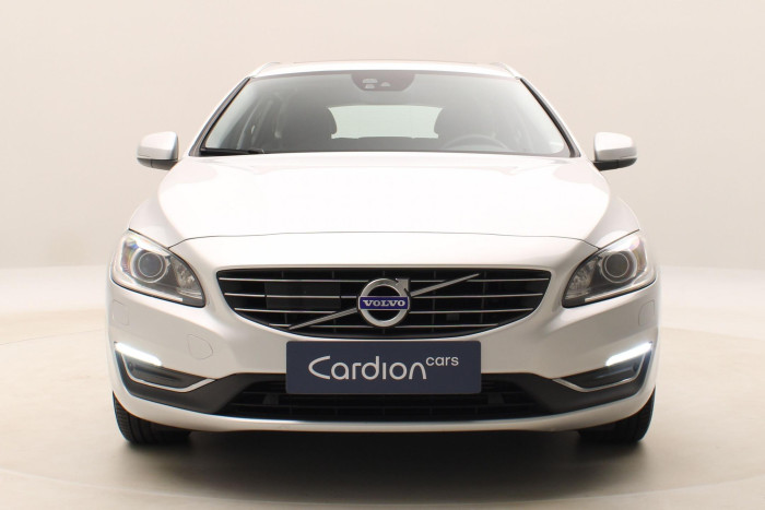 Volvo V60 D4 SUMMUM AUT NAVIGACE 2.0 d Summum