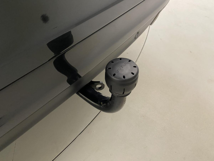 Volvo V60 D4 MOMENTUM AUT REZERVACE 2.0 d Momentum