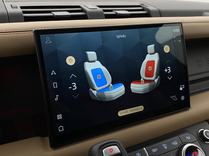 Land Rover Defender 110 D300 X-D HSE REZERVACE 3.0 d d