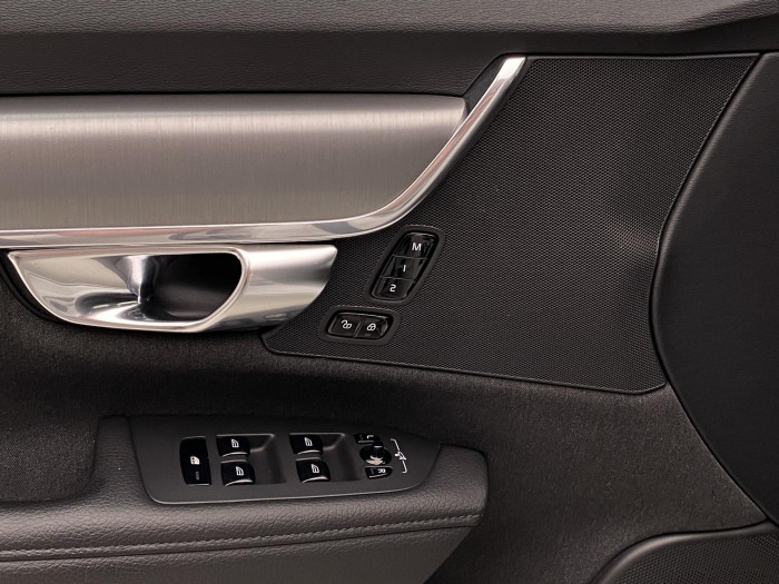 Volvo V90 T5 MOMENTUM AUT 2.0 Momentum