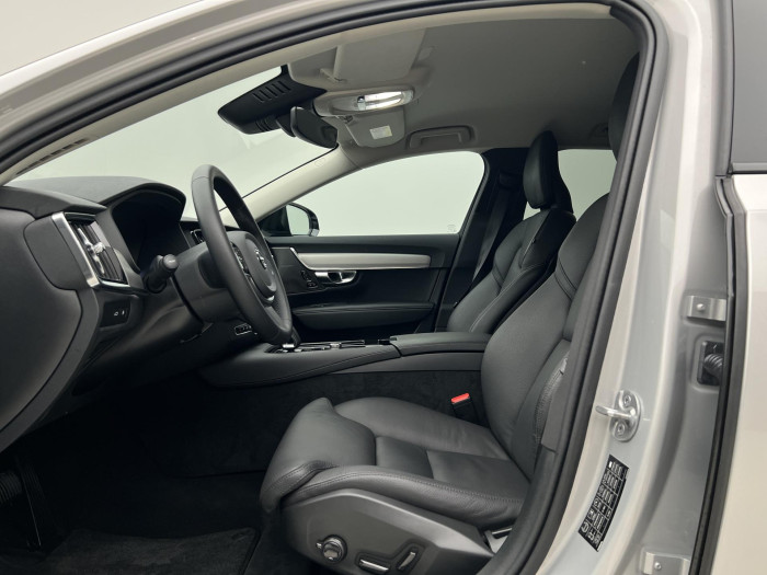 Volvo V90 T6 AWD RECHARGE PLUS DARK AUT