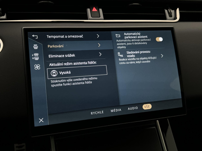 Land Rover Range Rover Evoque D200 DYNAMIC SE AWD Aut 2.0 d Dynamic SE