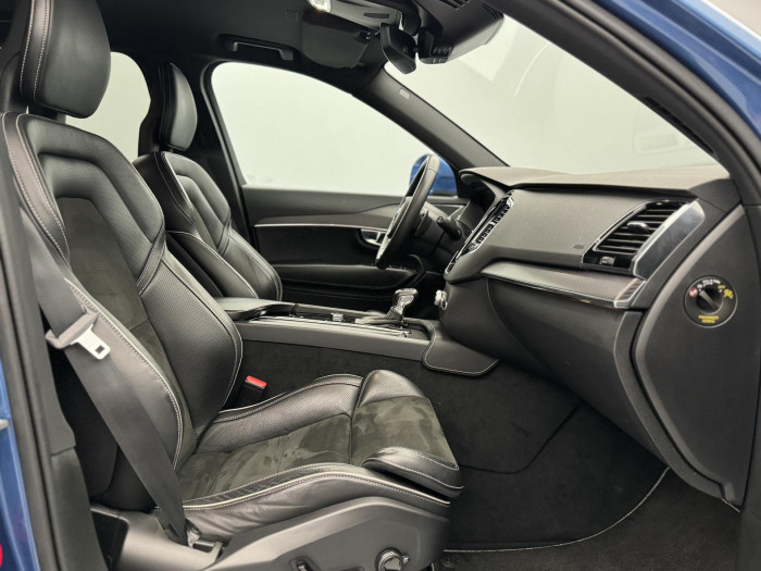 Volvo XC90 D5 AWD R-DESIGN AUT CZ 2.0 d