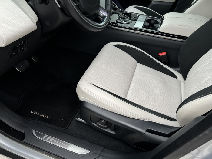 Land Rover Range Rover Velar D275 AWD R-DYNAMIC S AUT CZ 3.0 d Dynamic