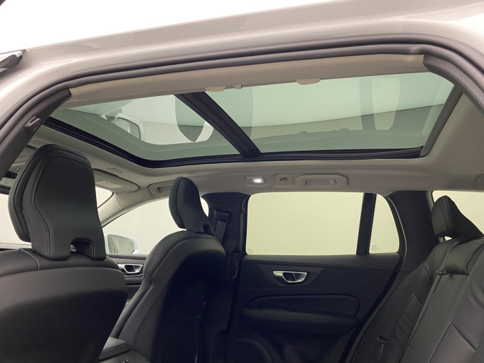 Volvo V60 B4 AUT BRIGHT PLUS