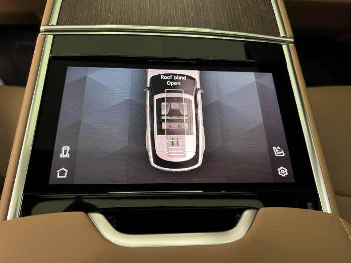 Land Rover Range Rover P460e AUTOBIOGRAPHY