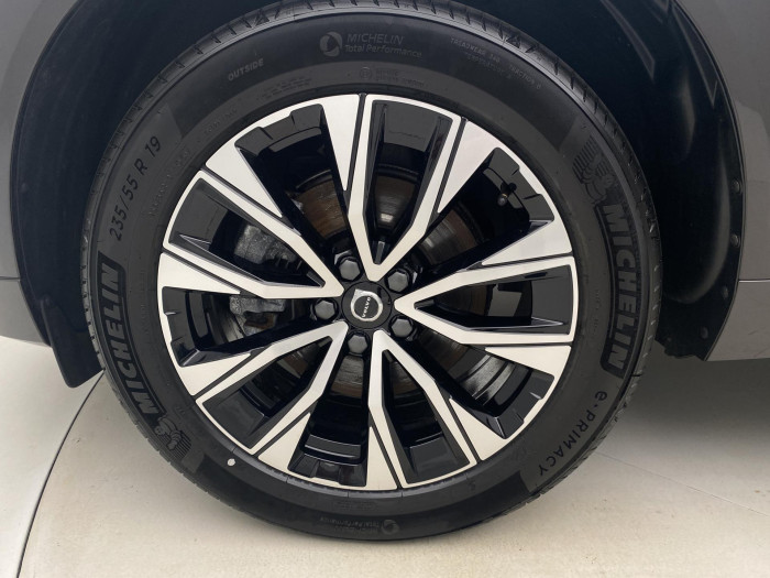 Volvo XC60 B5 AWD DARK PLUS AUT