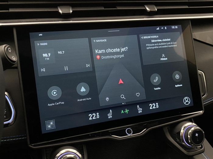 Lynk & Co 01 PHEV DCT AUT 1.maj