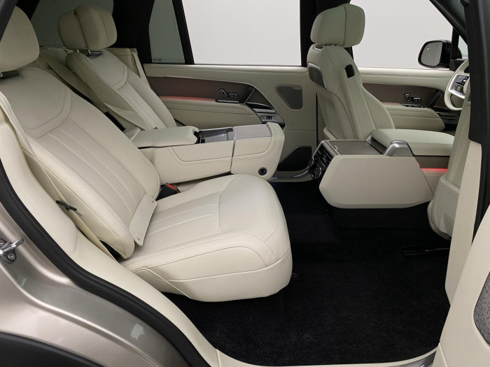 Land Rover Range Rover P530 AUTOBIOGRAPHY REZERVACE