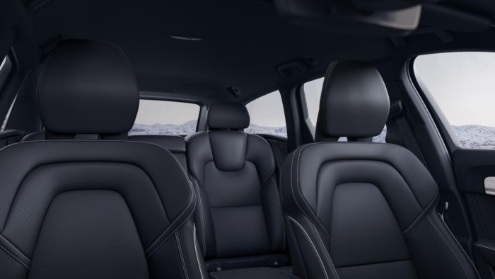 Volvo V90 B4 AWD AUT CROSS COUNTRY PLUS 2.0 Plus