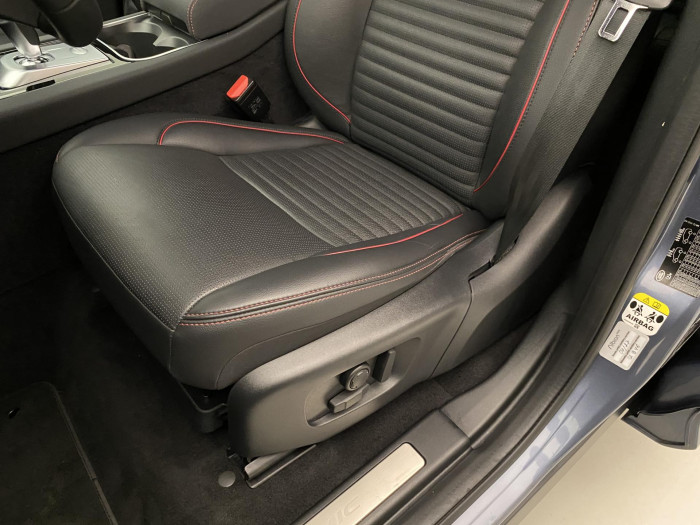 Land Rover Discovery Sport D200 R-DYNAMIC SE AWD AUT 2.0 d Dynamic SE