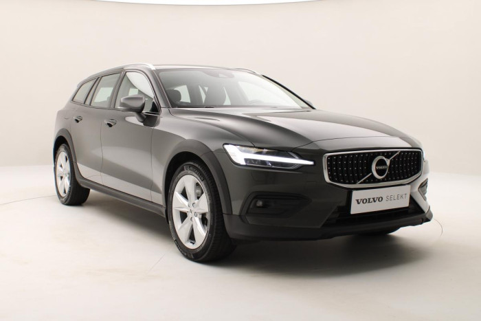 Volvo V60 CC B4 AWD ADVANCED REZERVACE 2.0 CC CC