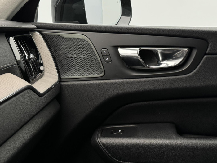 Volvo XC60 D4 AWD INSCRIPTION AUT 2.0 d