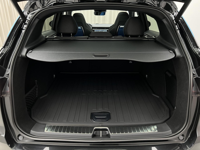 Lynk & Co 01 PHEV DCT AUT 1.maj.