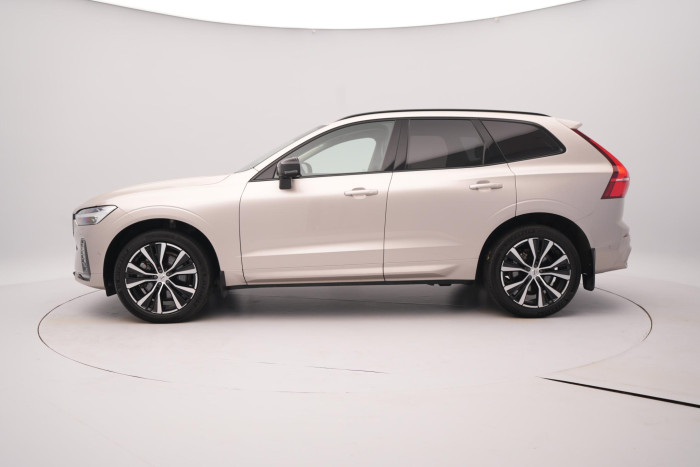 Volvo XC60 B4 AWD PLUS DARK AUT 1. maj