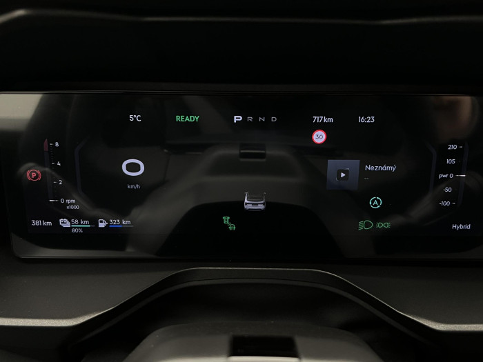 Lynk & Co 01 MORE PHEV