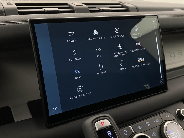 Land Rover Defender 110 D200 S AWD REZERVACE 3.0 d