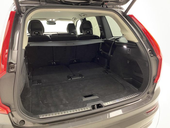 Volvo XC90 B5 AWD CORE AUT CZ 7míst